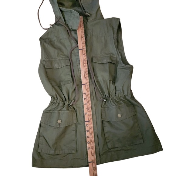Love Tree‎ Womens Green Front Pockets Snap Hooded Vest Jacket Size Medium - Picture 3 of 7